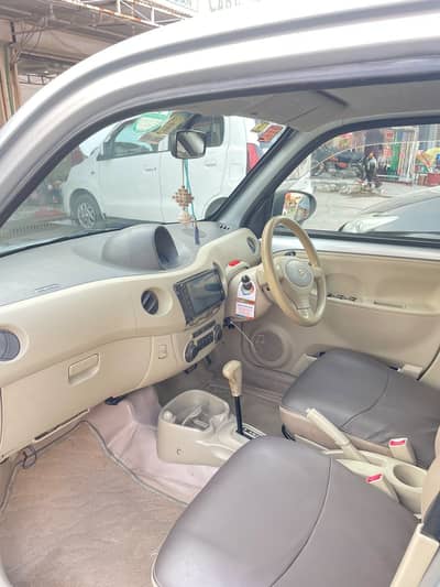 Daihatsu Esse 2009