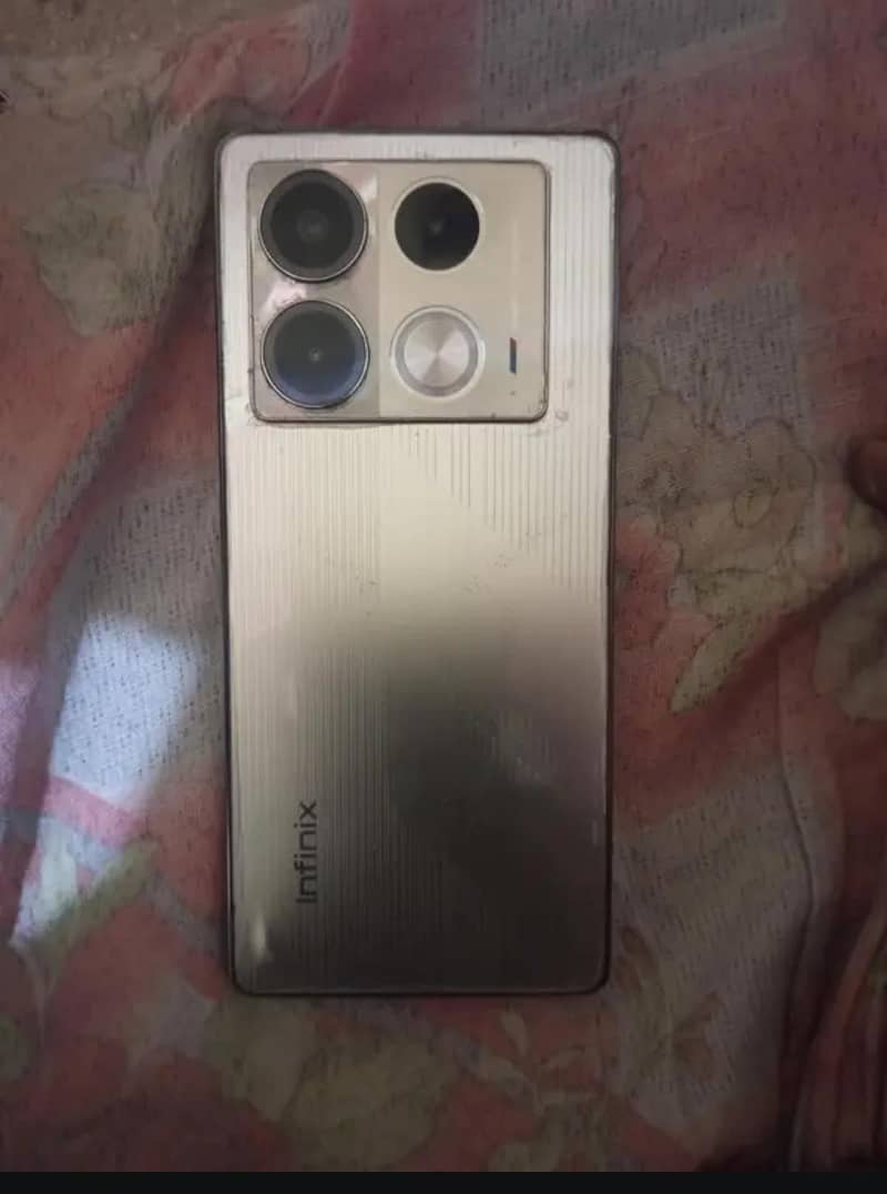 Infinix Note 40 1