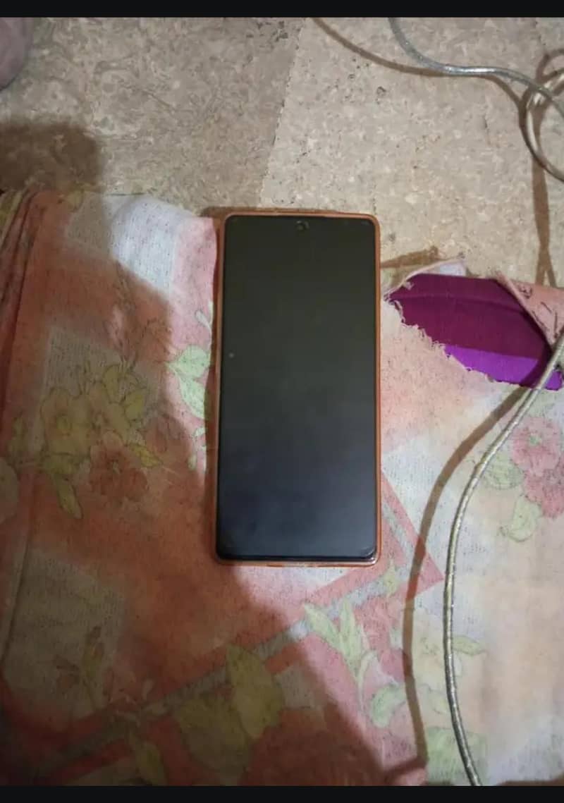 Infinix Note 40 4