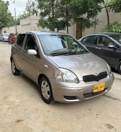 Toyota Vitz 2004 FL package 2007 registered