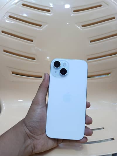 Apple iPhone 15