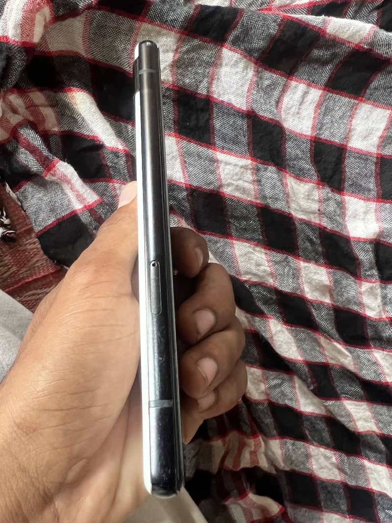 Google Pixel 6a 5
