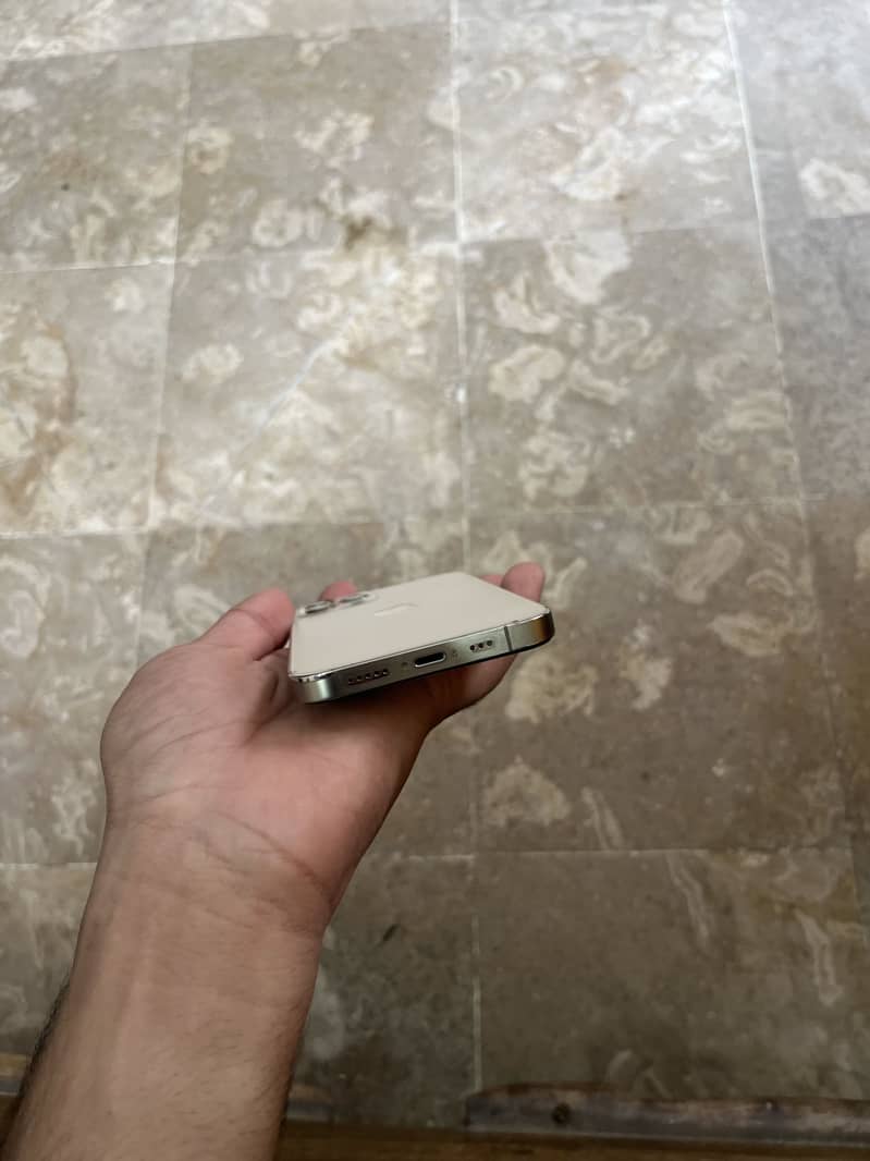 iPhone 12 Pro 3