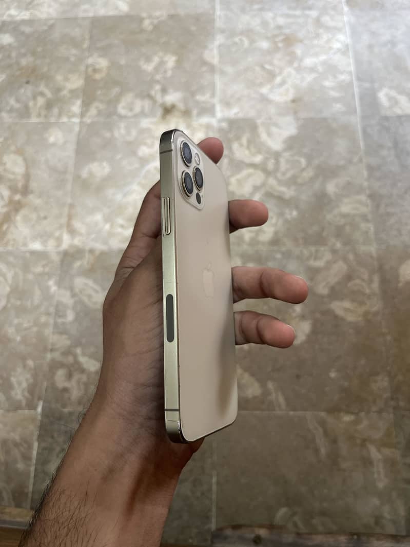 iPhone 12 Pro 6