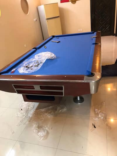 pool snooker table