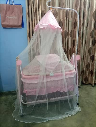 baby swing jhola
