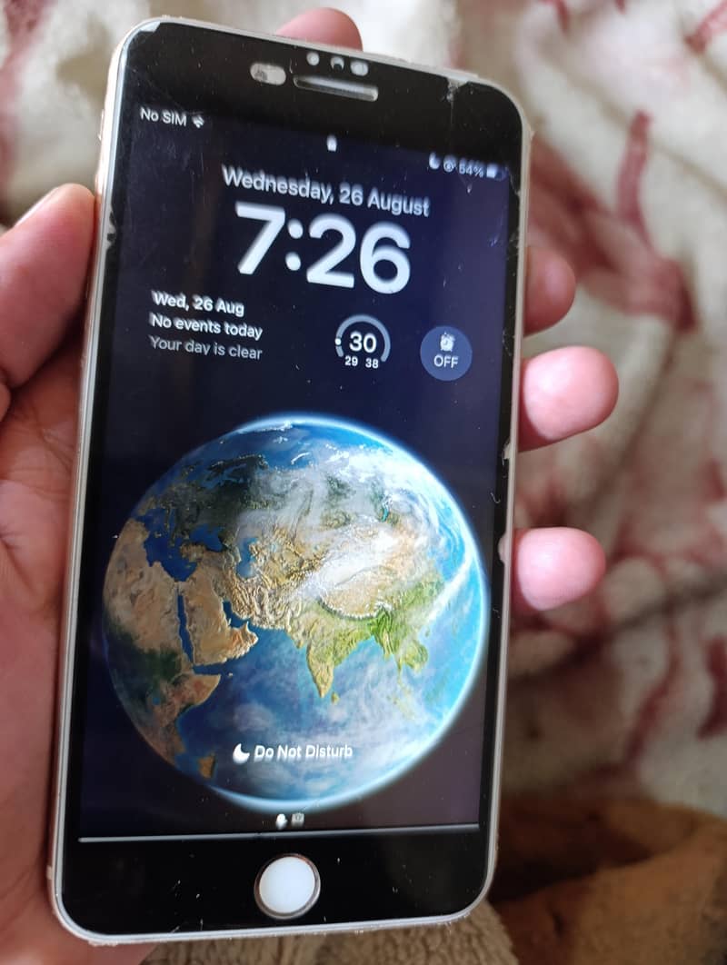 Apple iPhone 8 Plus 0
