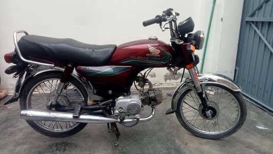Honda CD-70 Model 2017 for sale in Shahkot
