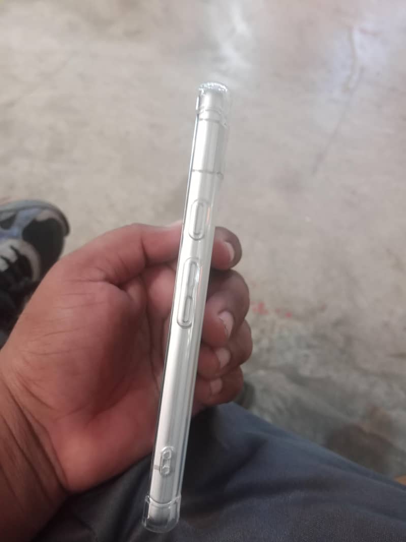 Google Pixel 7a 2