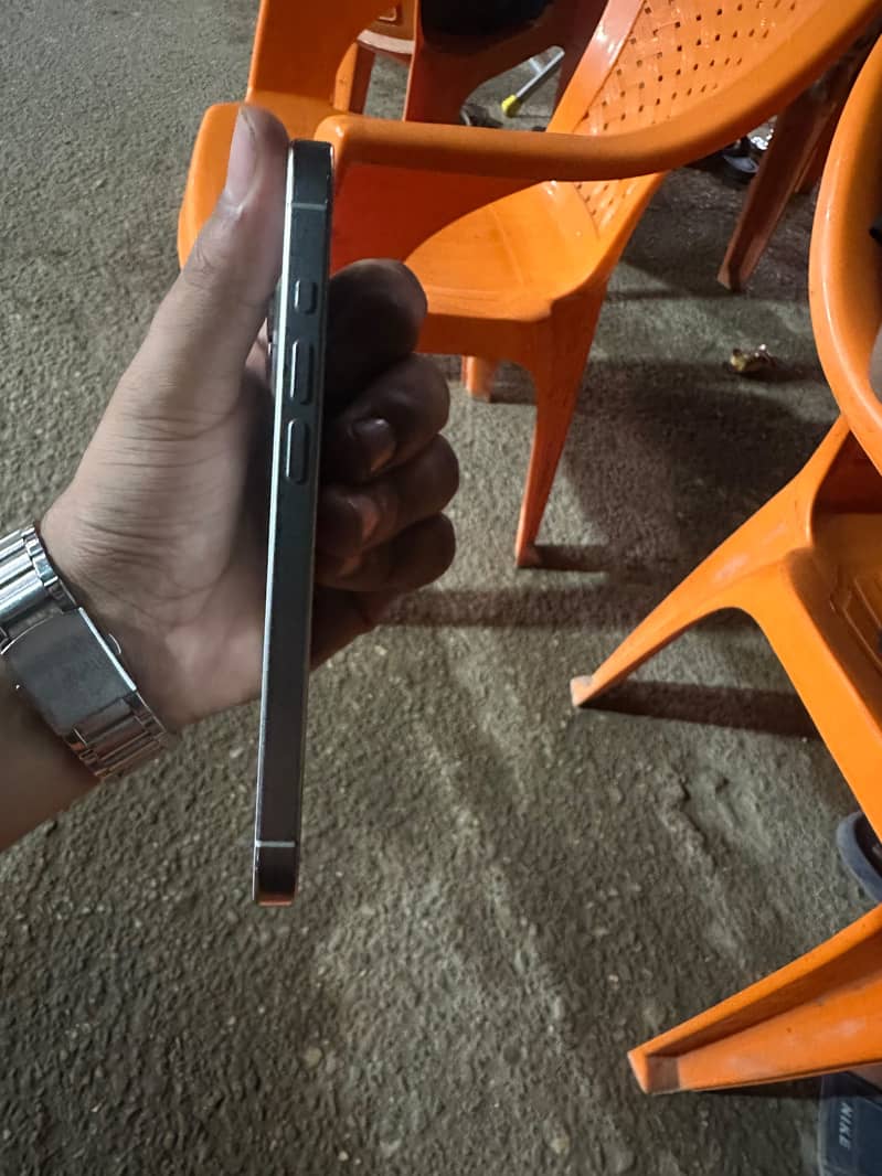 Apple iPhone 15 Pro 5