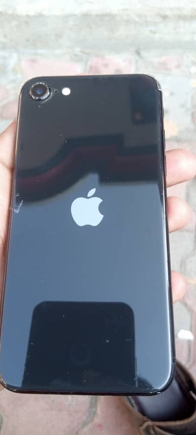 Apple iPhone SE