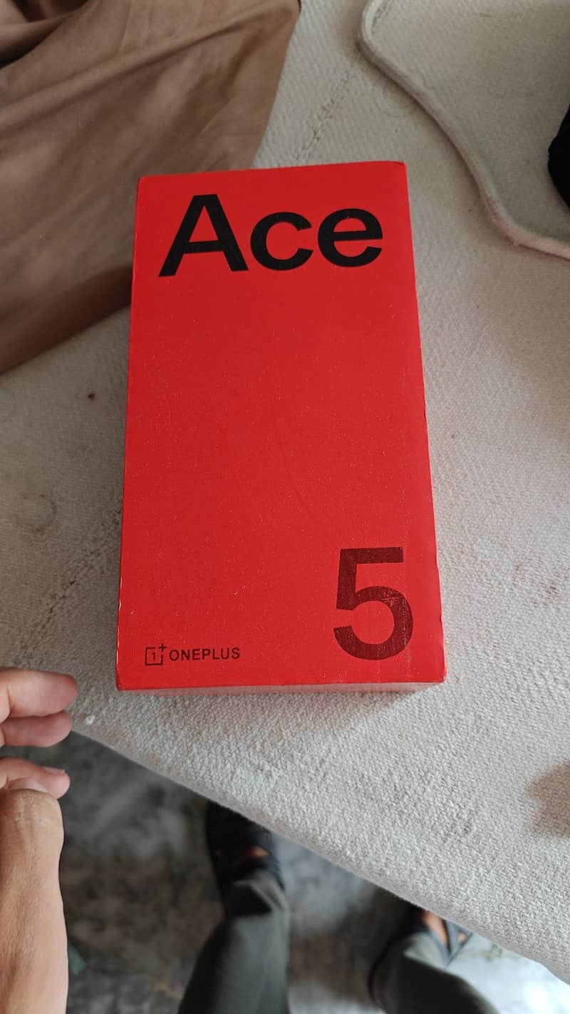 OnePlus ace 5 2