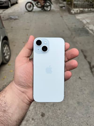 Apple iPhone 15