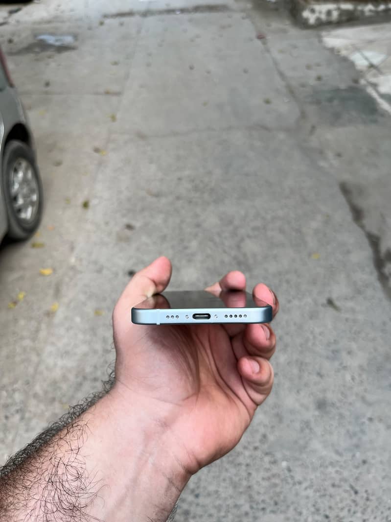 Apple iPhone 15 1