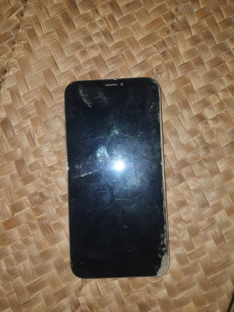 Apple iPhone X 5
