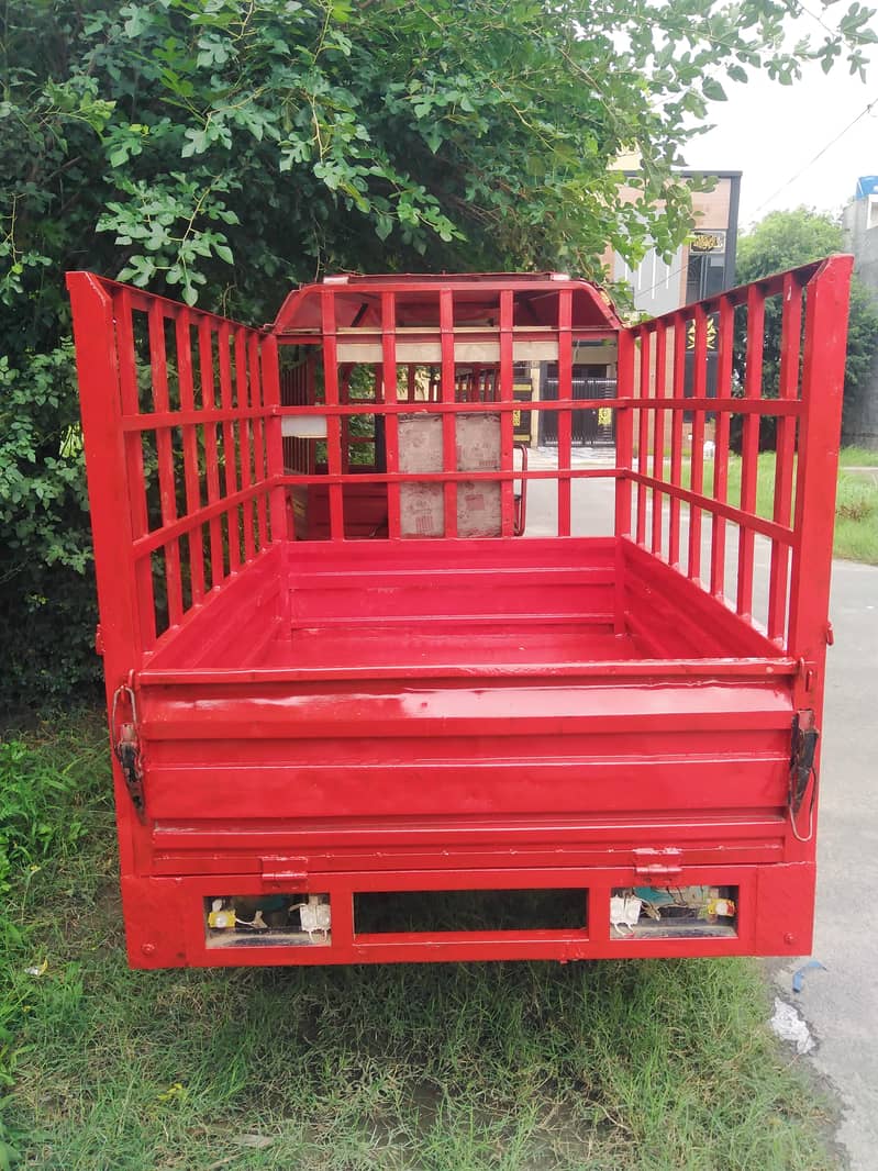 United Loader 1
