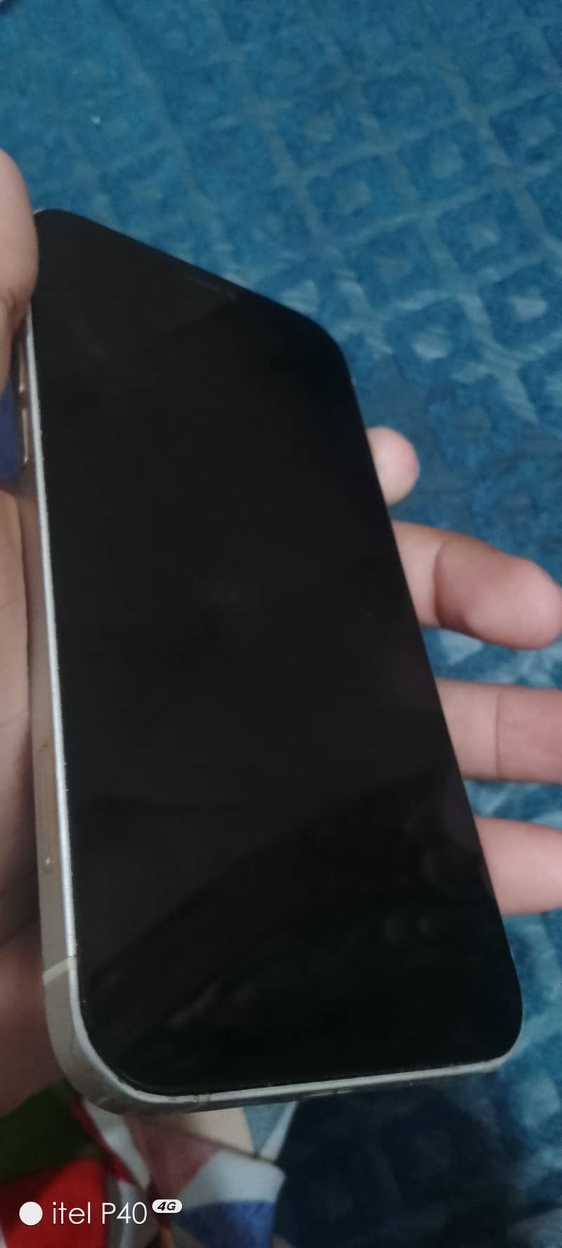 Apple iPhone 12 5