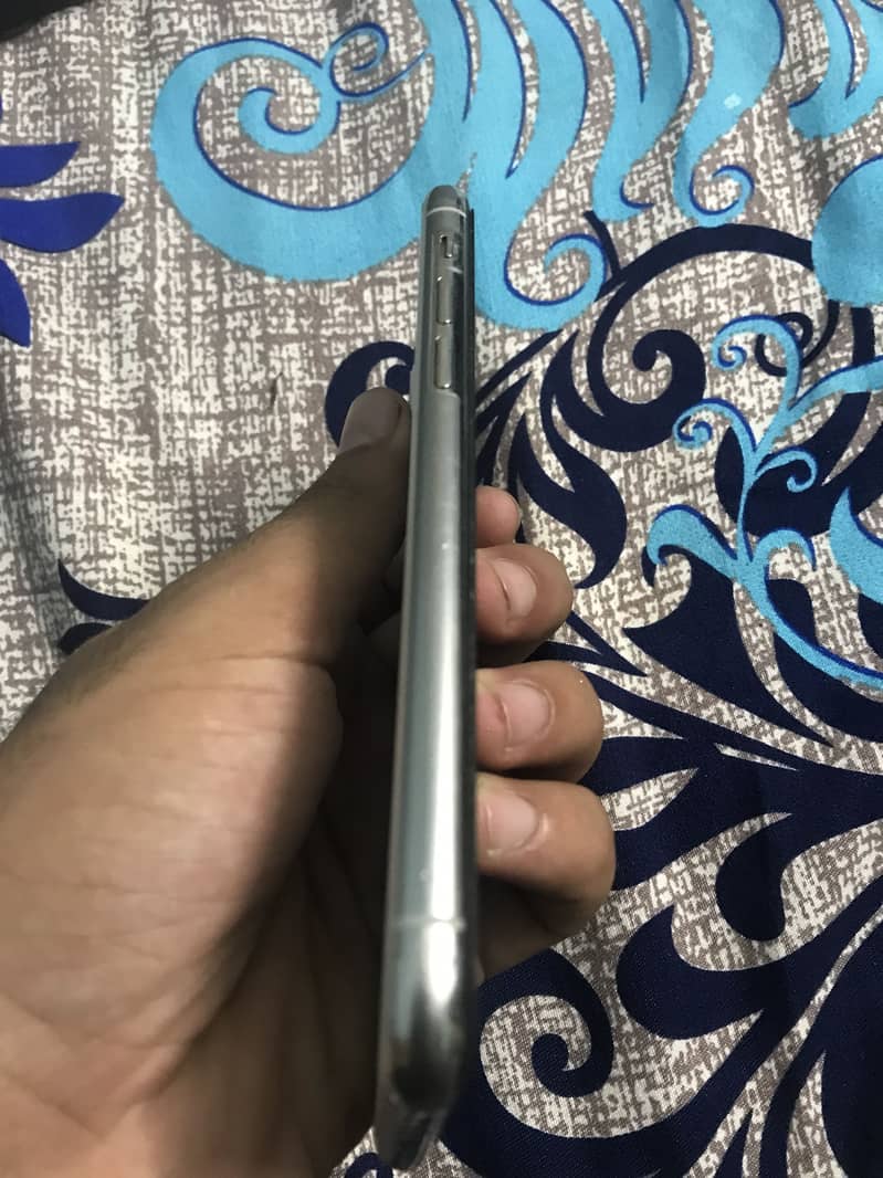 Apple iPhone 11 Pro Non pta Factory 7