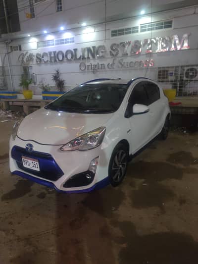 Toyota Aqua 2015