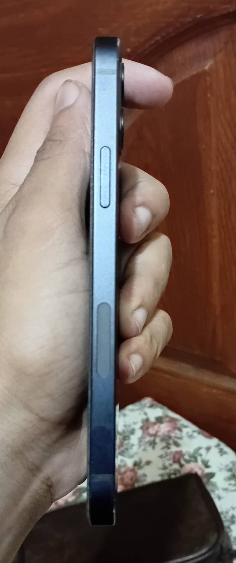 Apple iPhone 12 3