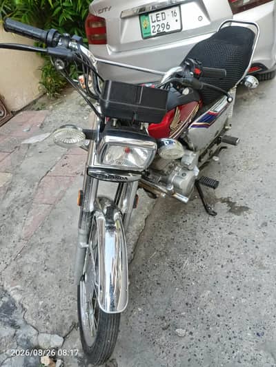 Honda CG 125S Special Edition Chrome Edition 5 Gears and Self Start