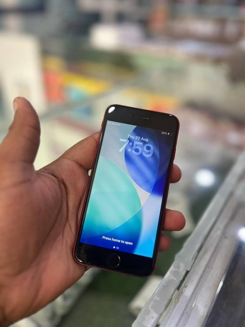 Apple iPhone SE 3