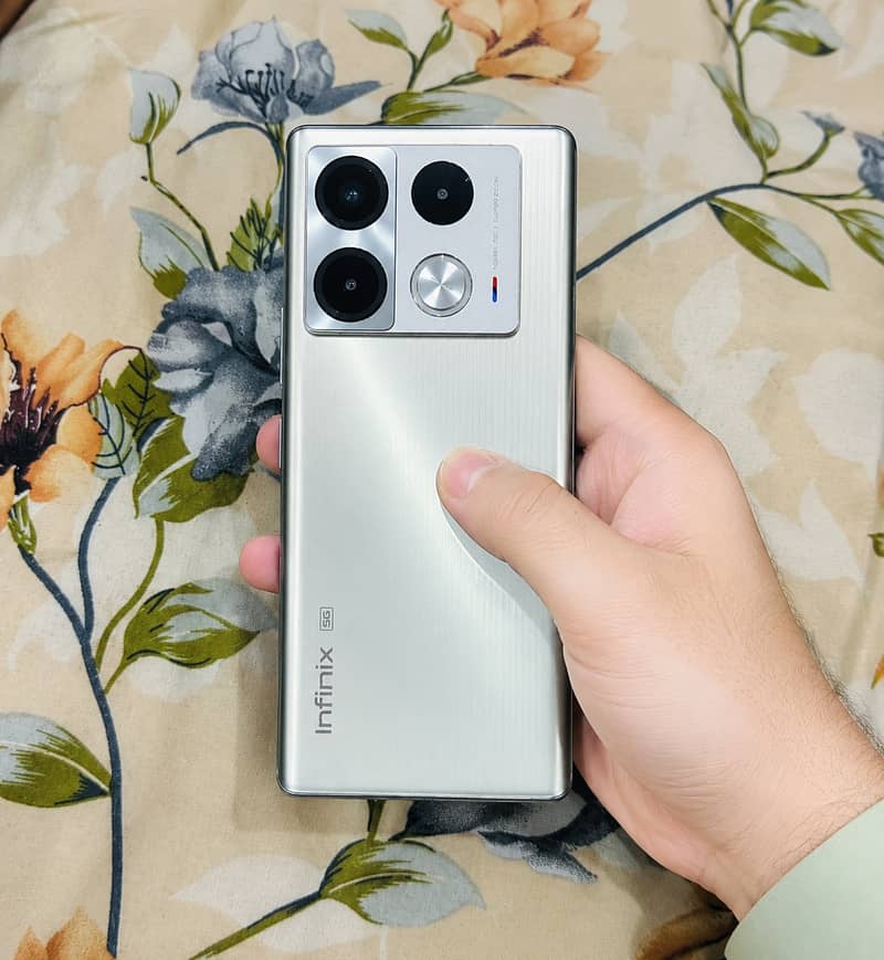 Infinix Note 40 Pro Plus 2