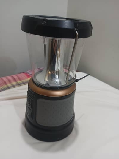 Duracell 2000 Lumens Tri power rechargable lantern