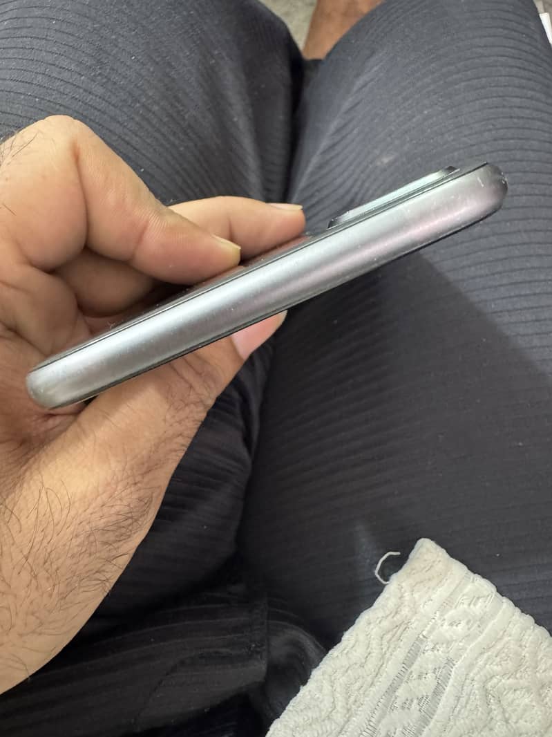 Apple iPhone 8 Plus 0