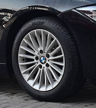 Pirelli Cinturato 225/50/17 | BMW 318i Luxury Line Rims (like new)