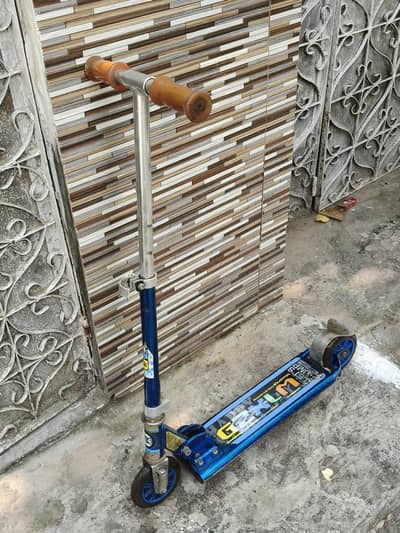 scooter  Metal no plastic