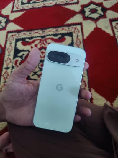 Google Pixel 9