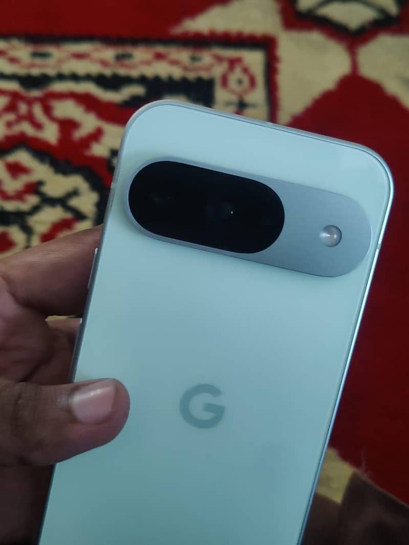 Google Pixel 9 1