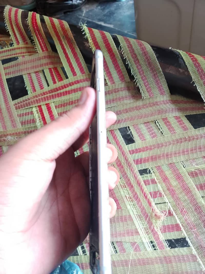 iphone 6S plus 1