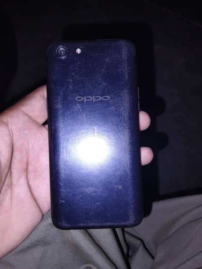 OPPO A83