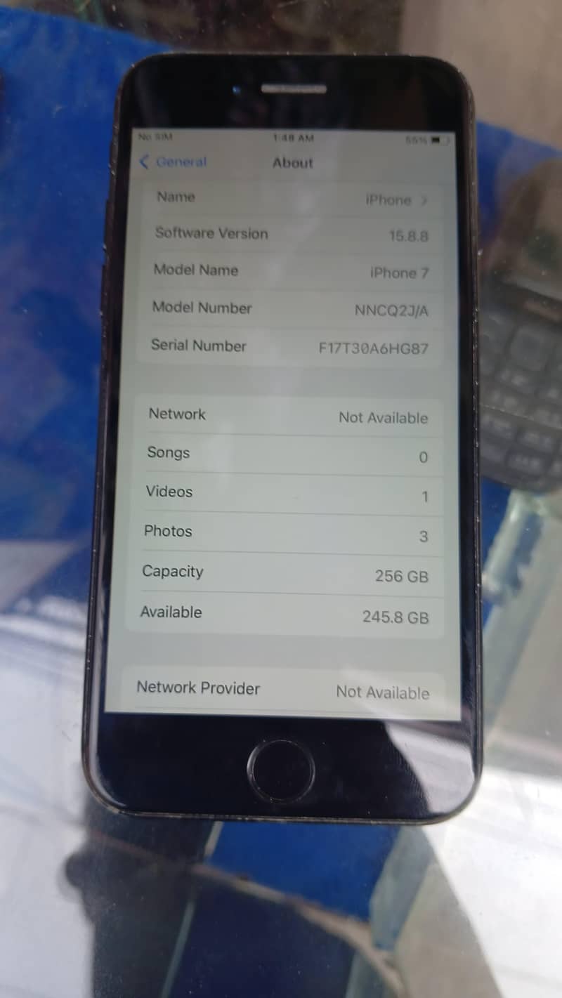 Apple iPhone 7 3