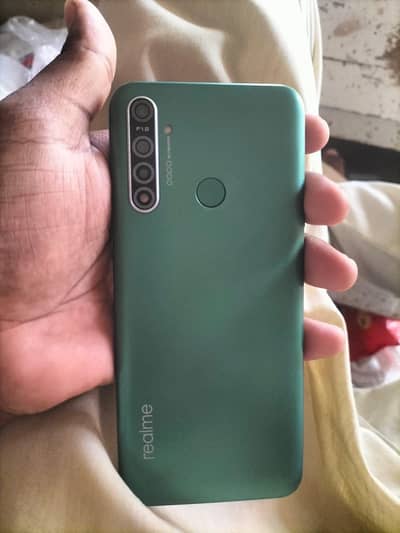 Realme 5i
