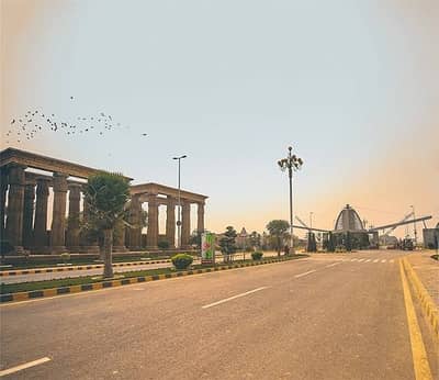 1.66 Marla Park Facing Commercial plot available for sale Citi Housing Gujranwala