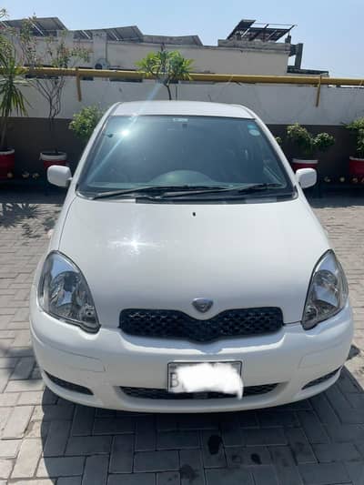 Toyota Vitz 2004