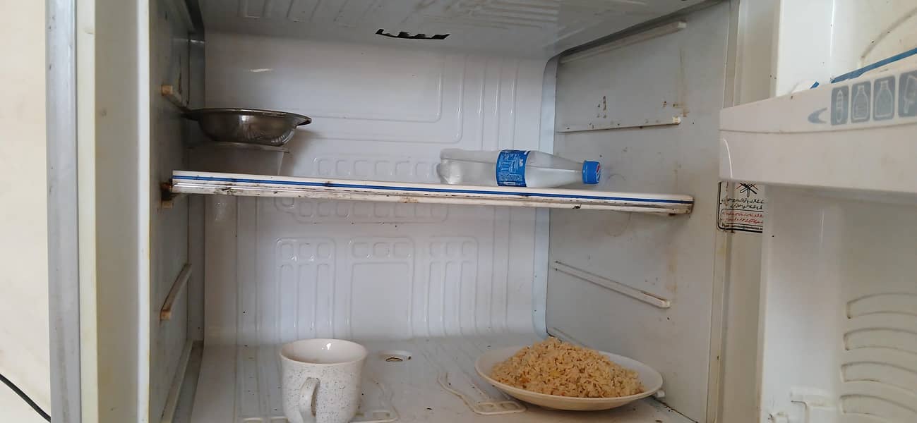 Refrigerator 1