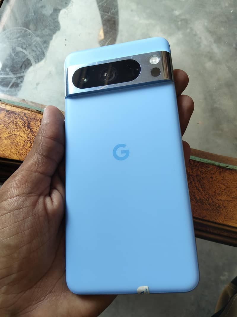 Google Pixel 8 Pro 0