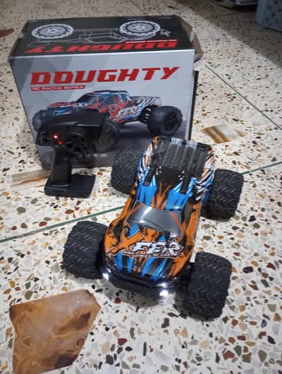 RC Car 1:16 Full-Scale High-Speed Car Dual Motor Off-Road Climbing 4WD