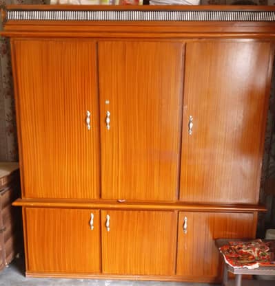 wardrobe