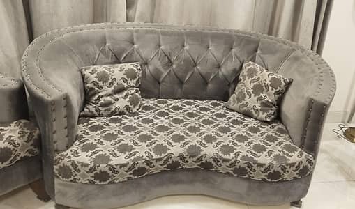 Sofa 7 seater Grey color