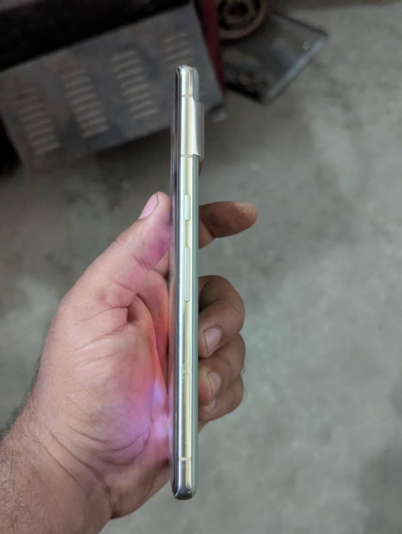Google Pixel 7 Pro 2