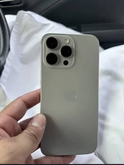 Apple iPhone 15 Pro Max