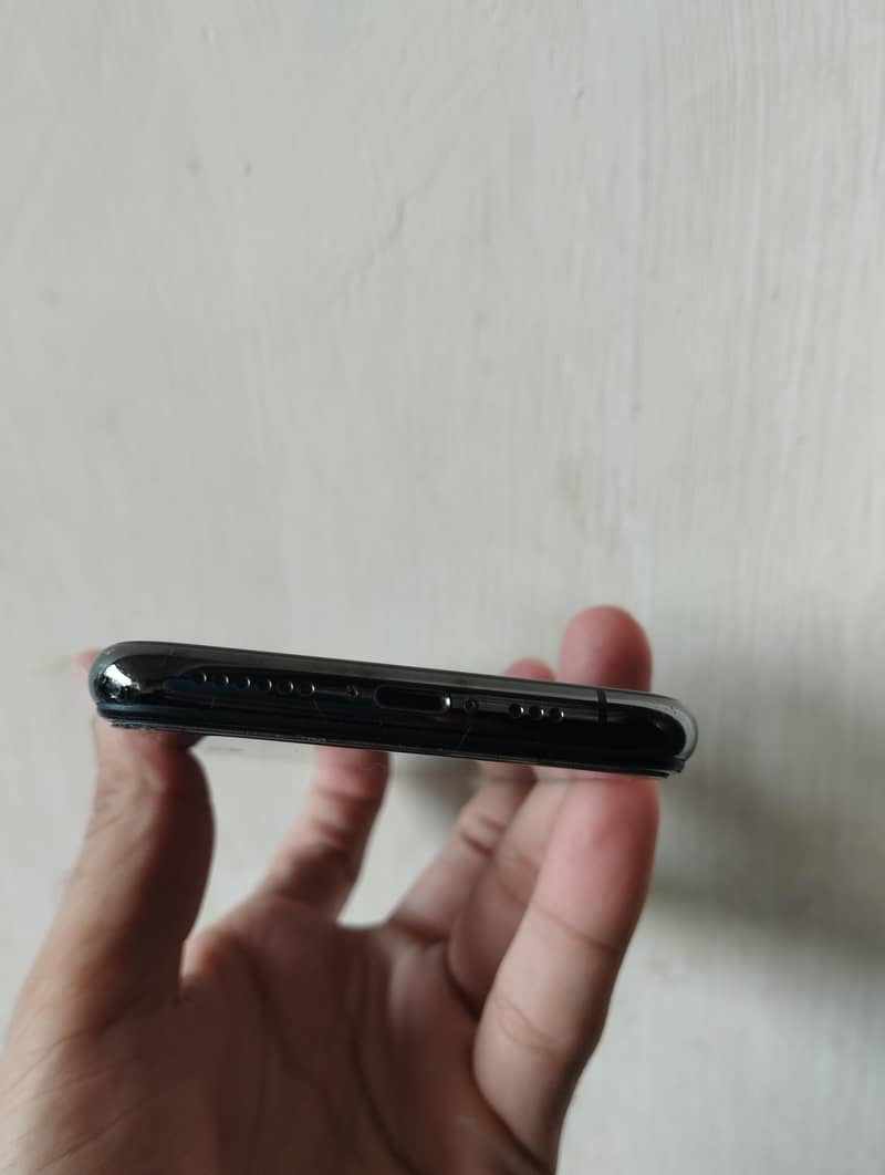 iPhone 11 pro 2