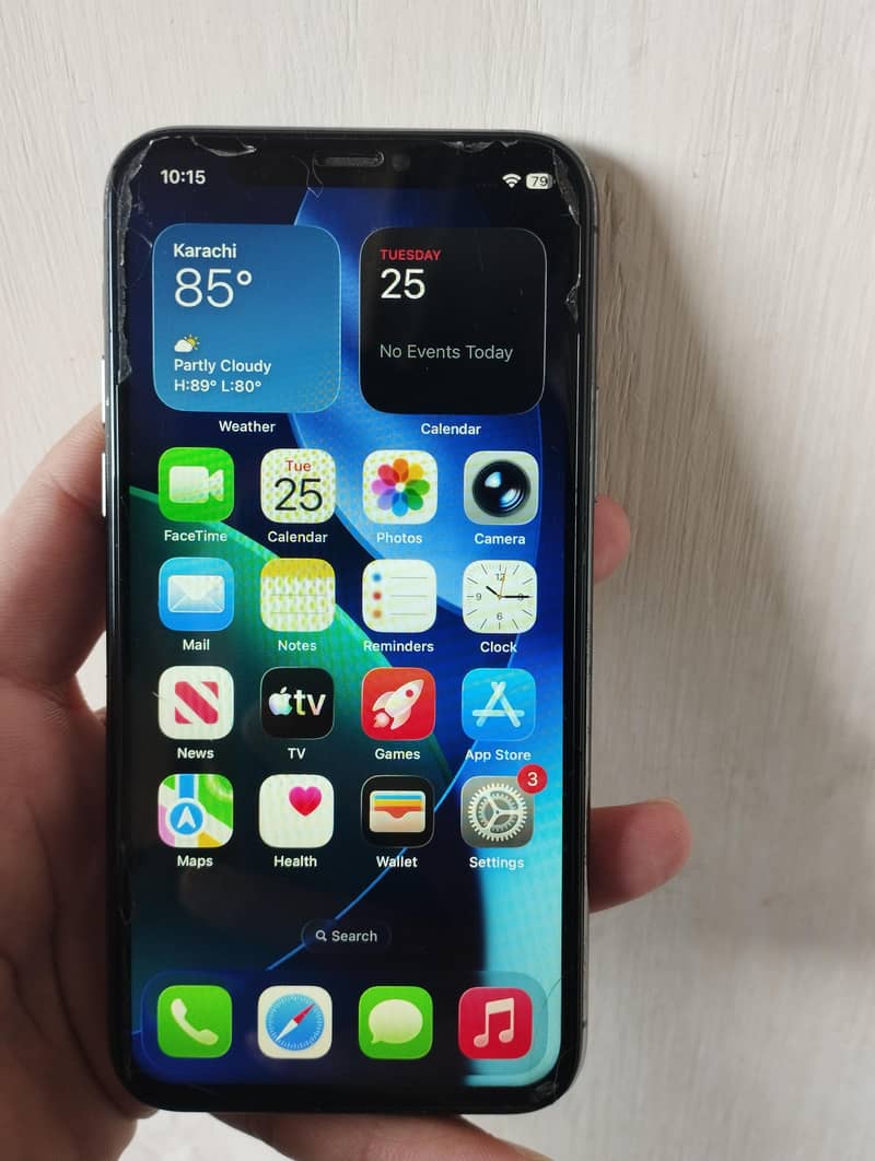 iPhone 11 pro 3