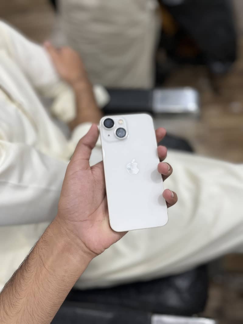 Apple iPhone 13 mini 7