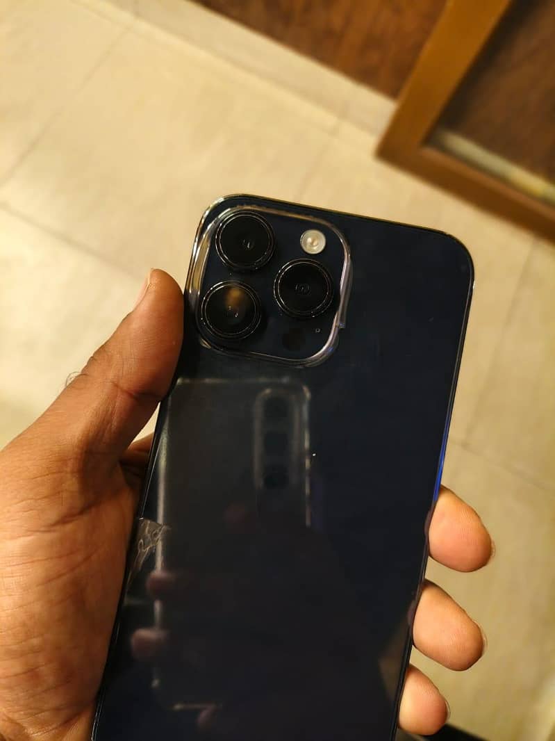 iphone 14 pro max 4